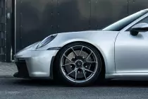 pannhorst-automobiles-porsche-992-gt3-gt-silber-mobile-11-scaled