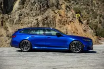08-2025-bmw-m5-touring