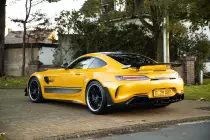 amg-gtr-pro-collecting-cars-019122