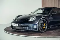 stimpfig-992-1-gt3-touring-carbon-black-sk-018