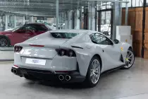 116317-980539-car-20240117-113619-autosl-ferrari-812gts-hellgrau-mobile-38