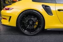 racingyellowgt3rs-28