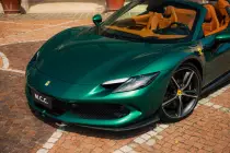 verde-pino-ferrari-296-gts-9416