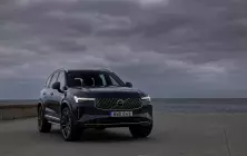 337029-new-volvo-xc90-b5-dynamic