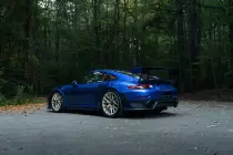 cobalt-blue-metallic-porsche-911-gt2-rs-991-15bc