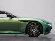 iridescent-emerald-aston-martin-dbs-superleggera-93fa