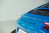 stimpfig-991-2-gt3-touring-tuerkisblau-sk-040