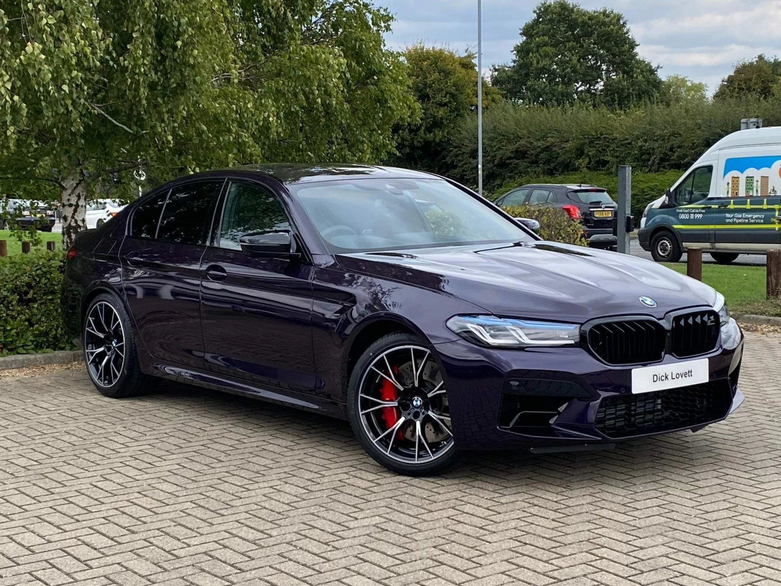 Venetian Violet BMW M5