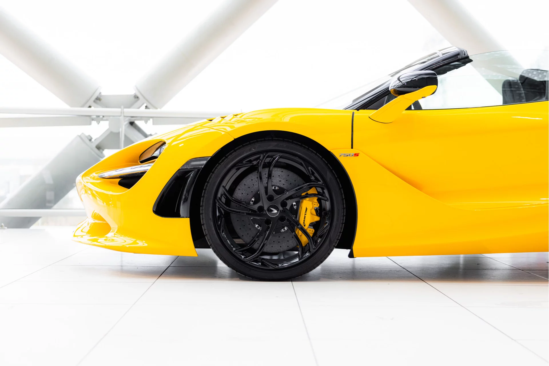 Volcano Yellow McLaren 750S