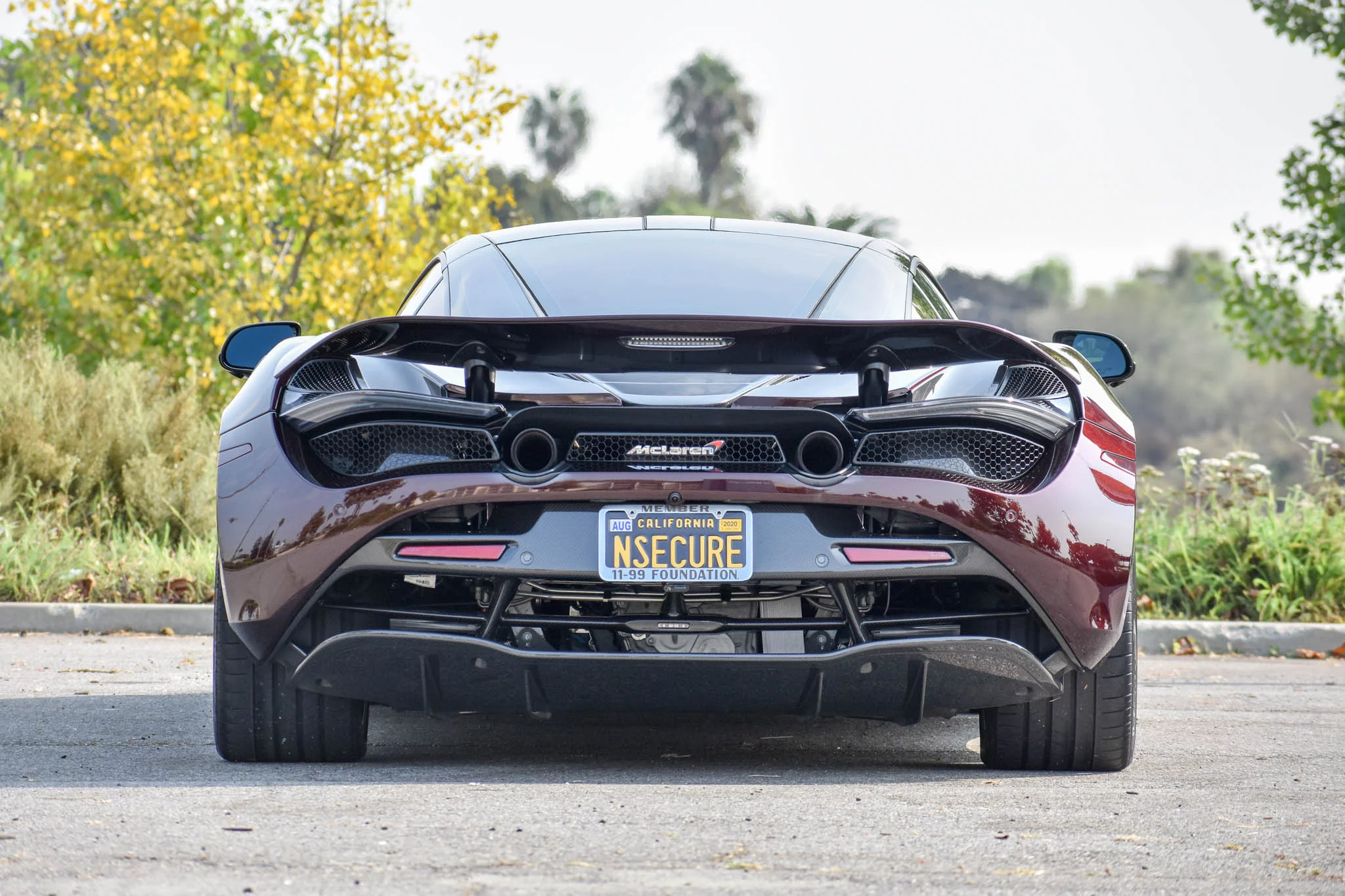 Nerello Red McLaren 720S
