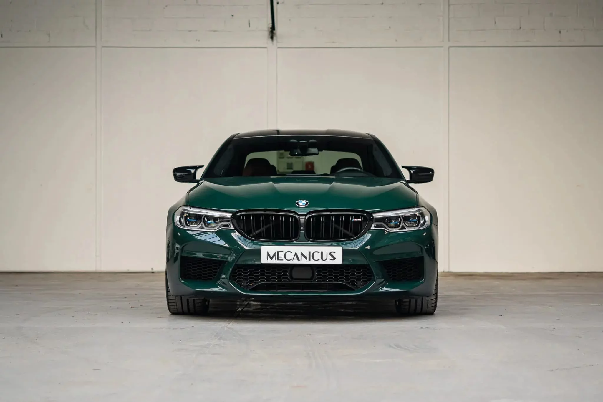 Goodwood Green BMW M5