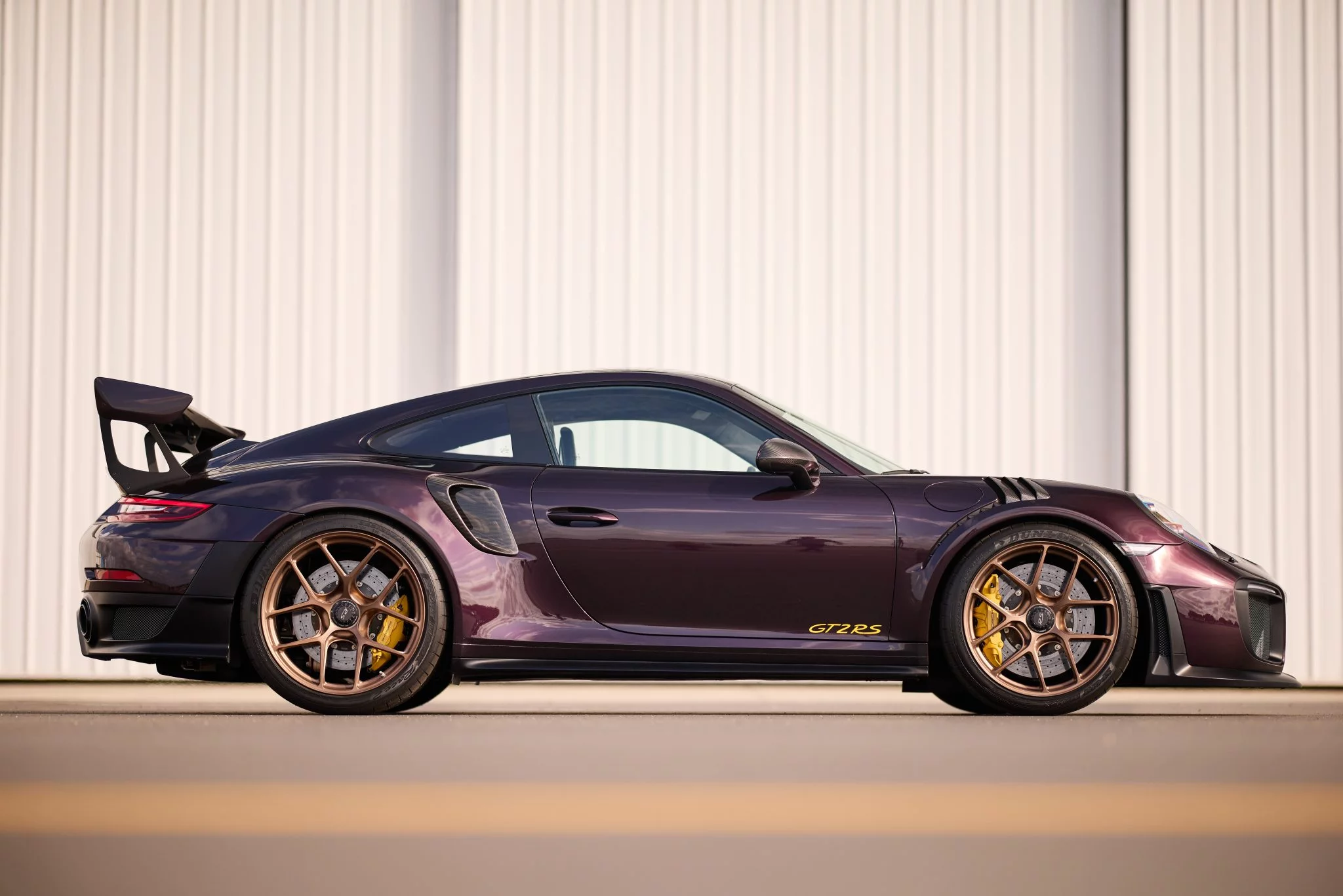Amethyst Metallic Porsche 911 GT2 RS
