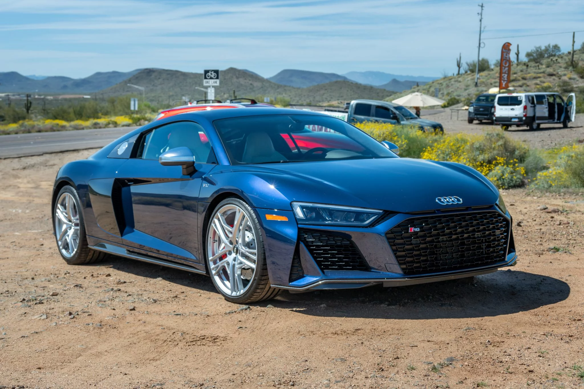 Mugello Blue Audi R8