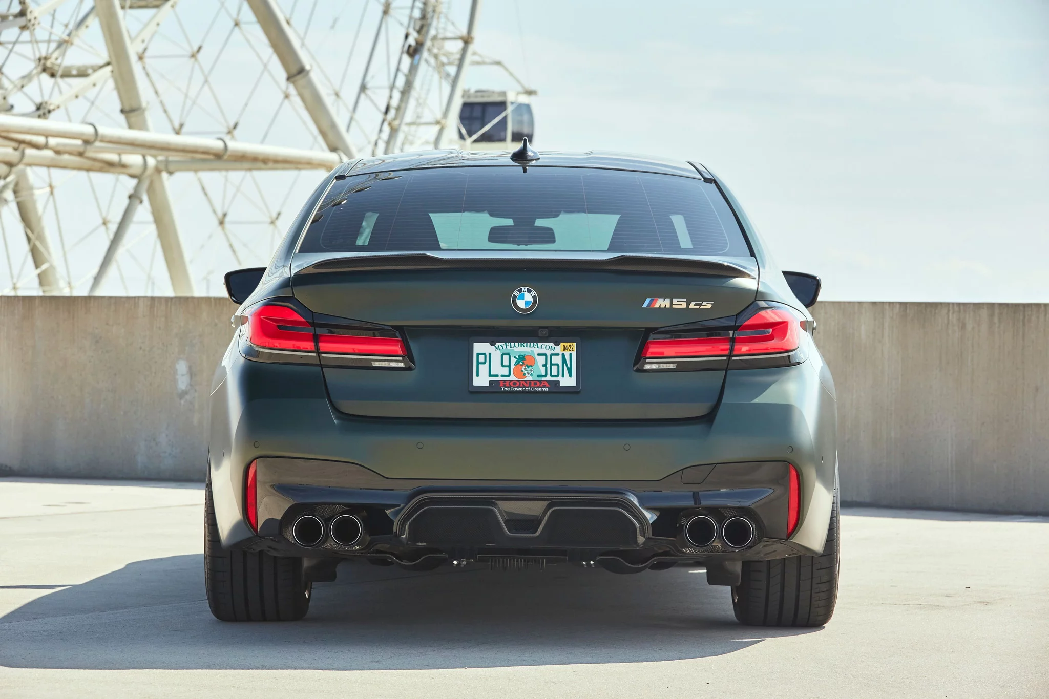 Frozen Deep Green BMW M5