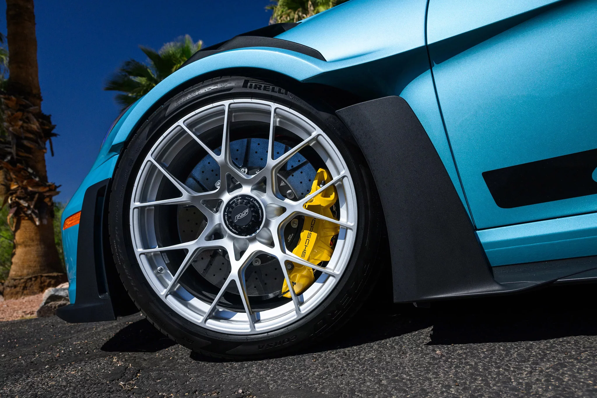 Ipanema Blue Metallic Porsche 911 GT3 RS