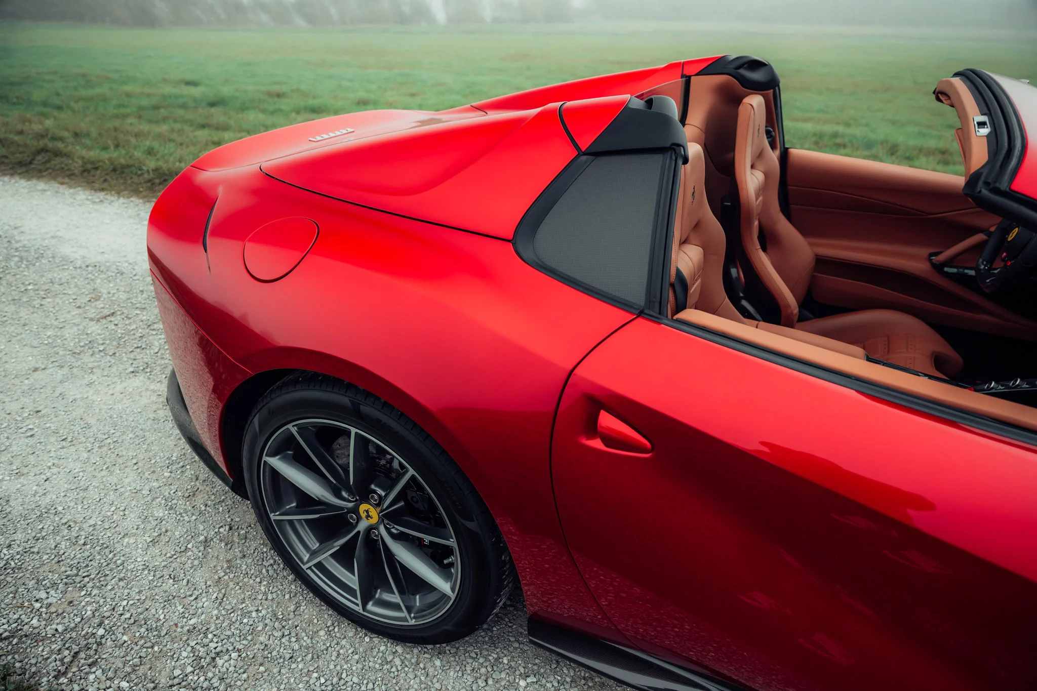 Rosso Magma Ferrari 812