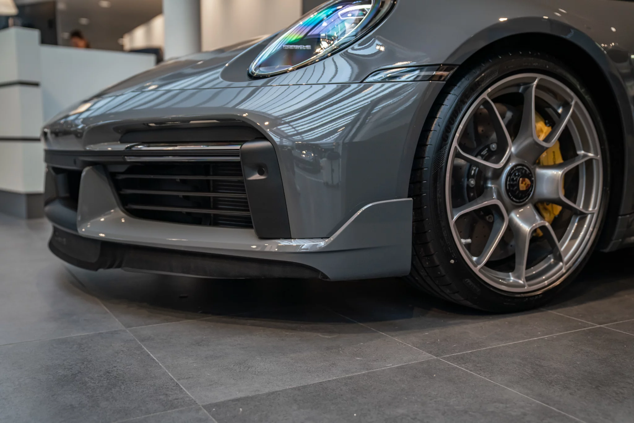 Grigio Telesto Porsche 911 Turbo