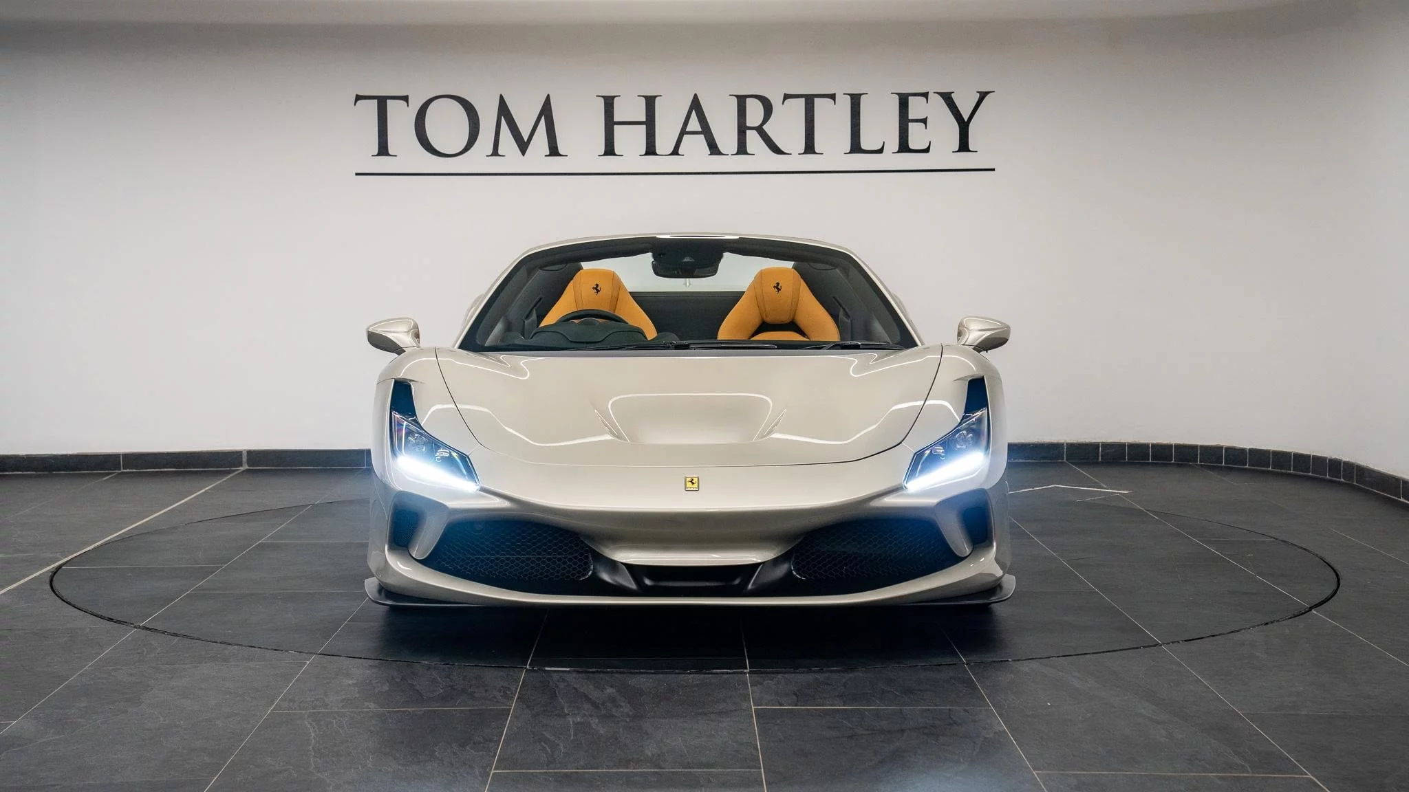 Grigio Ingrid Ferrari F8
