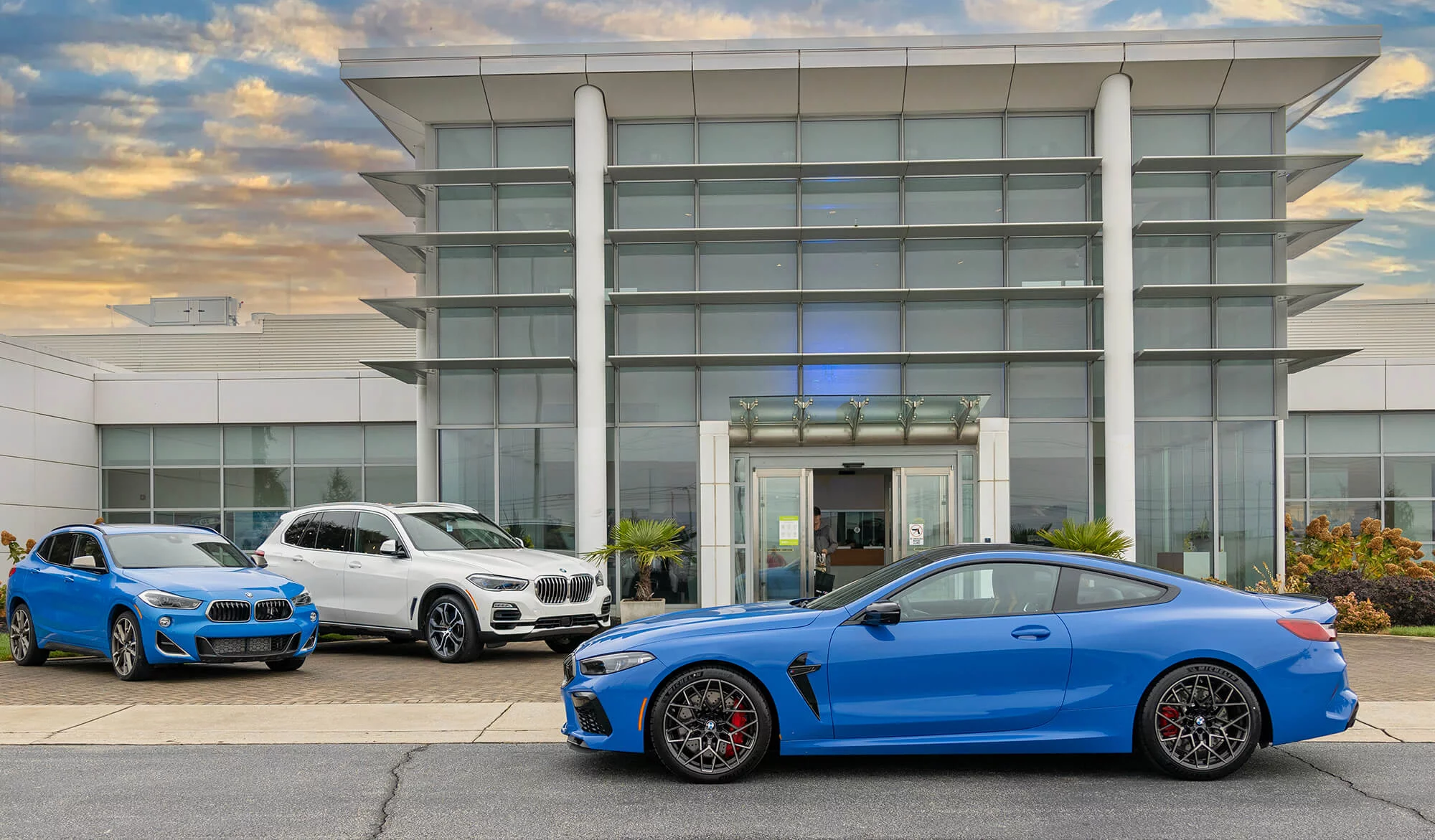 Santorini Blue BMW M8