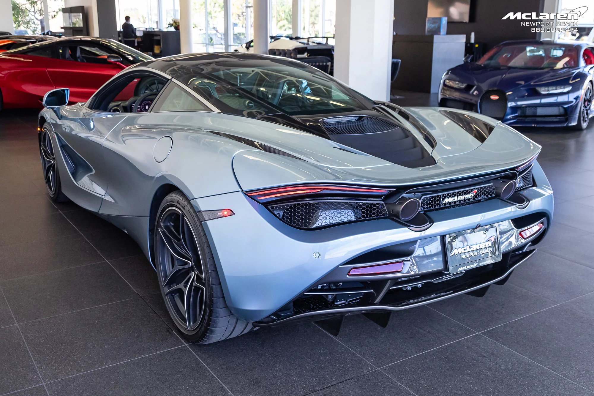 Polaris Blue McLaren 720S