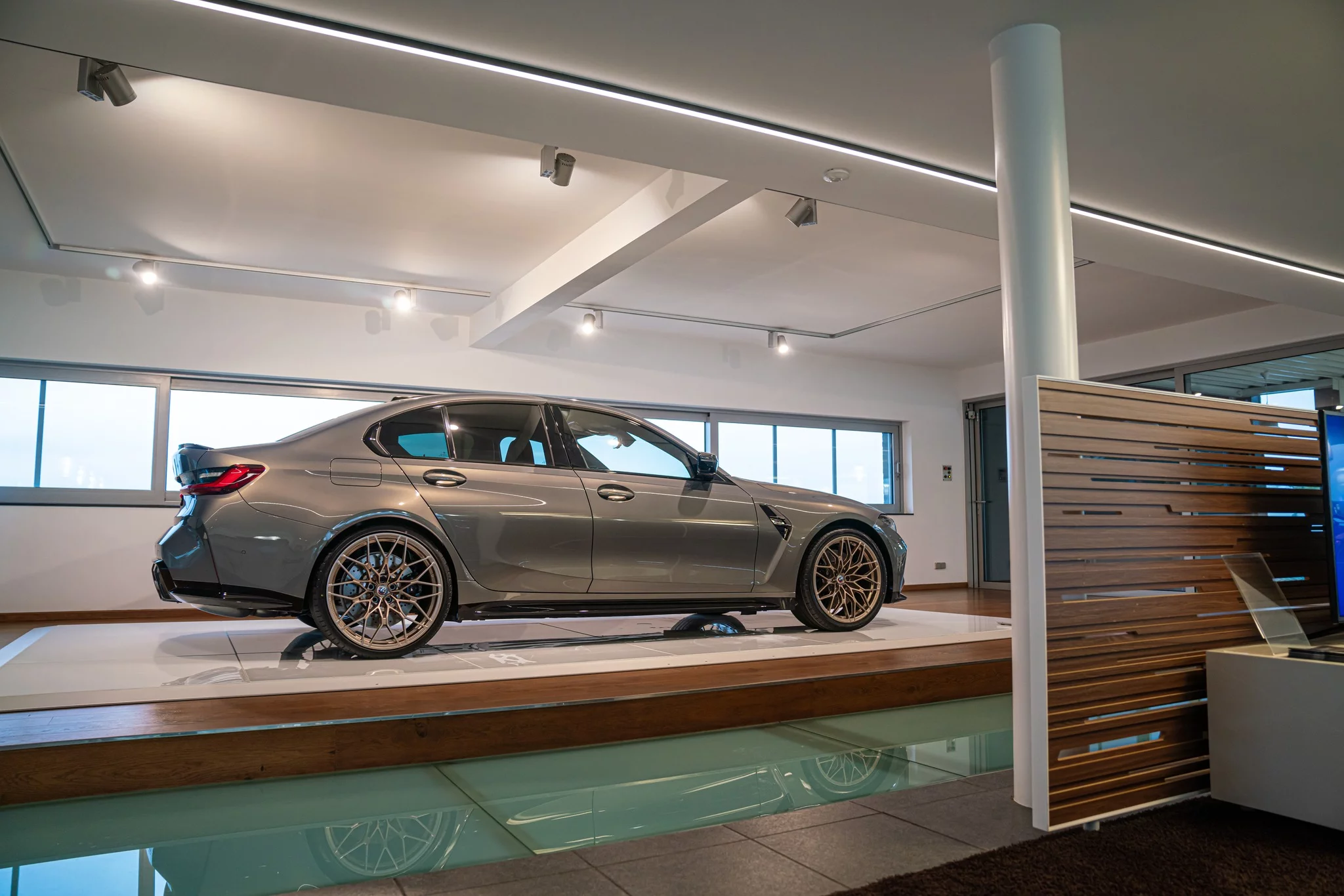 Stratus Grey BMW M3