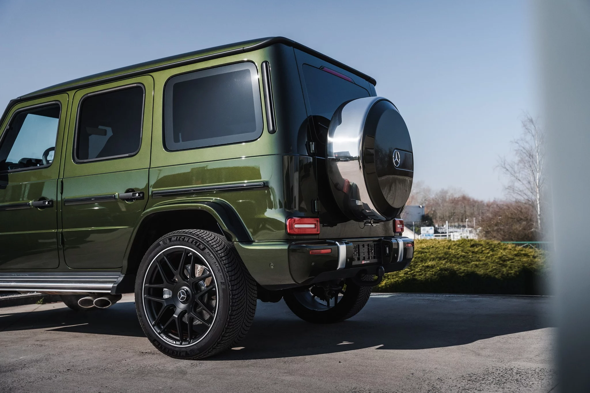 Olive Mercedes-AMG G 63
