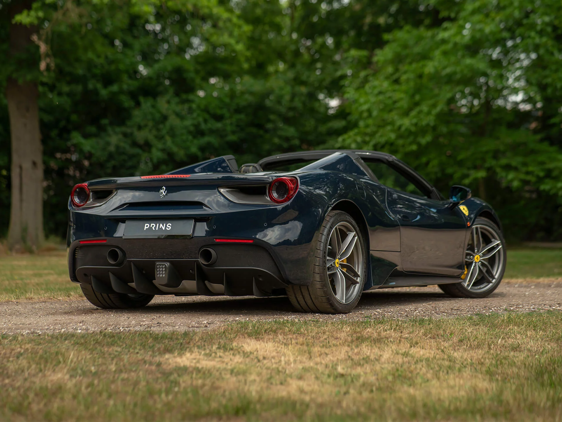 Nuovo Blu Pozzi Ferrari 488