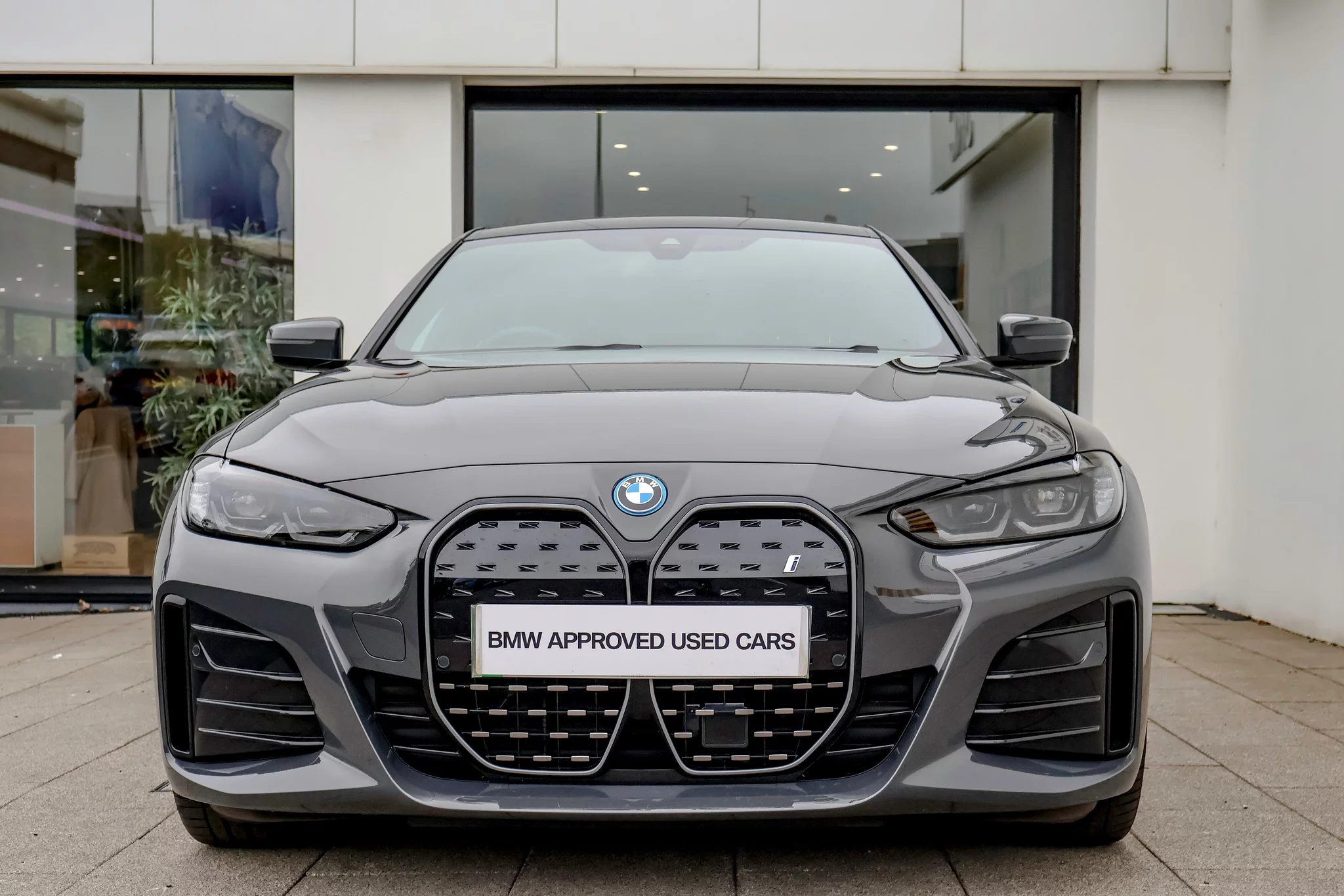 Dravit Grey BMW i4