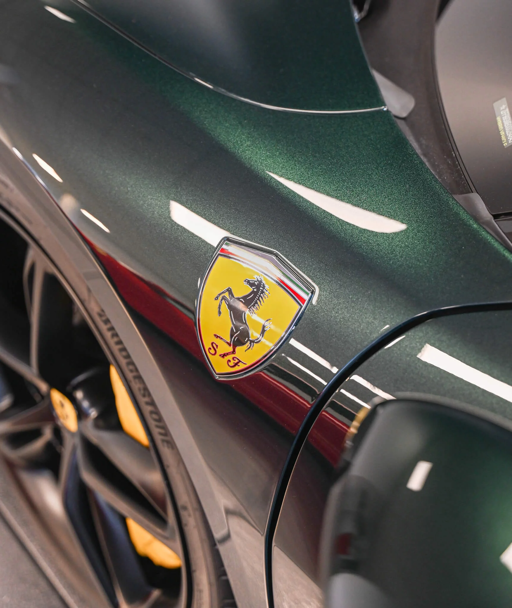 Verde Zeltweg Ferrari 296