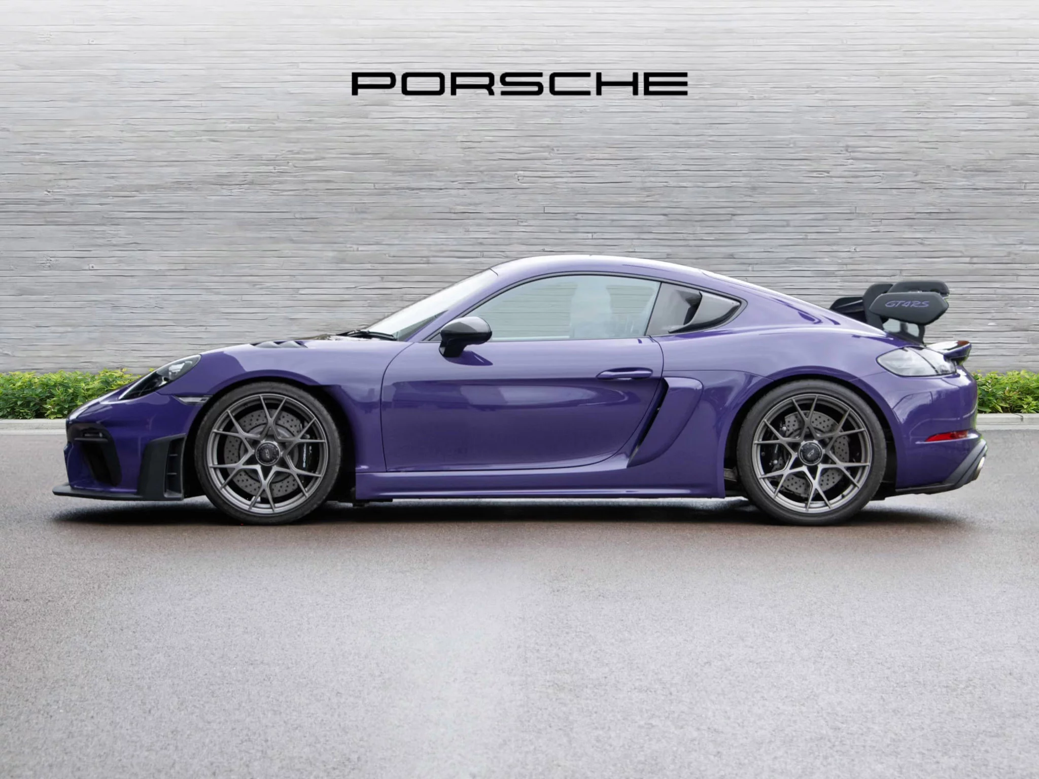 Ultraviolet Porsche 718 Cayman GT4 RS