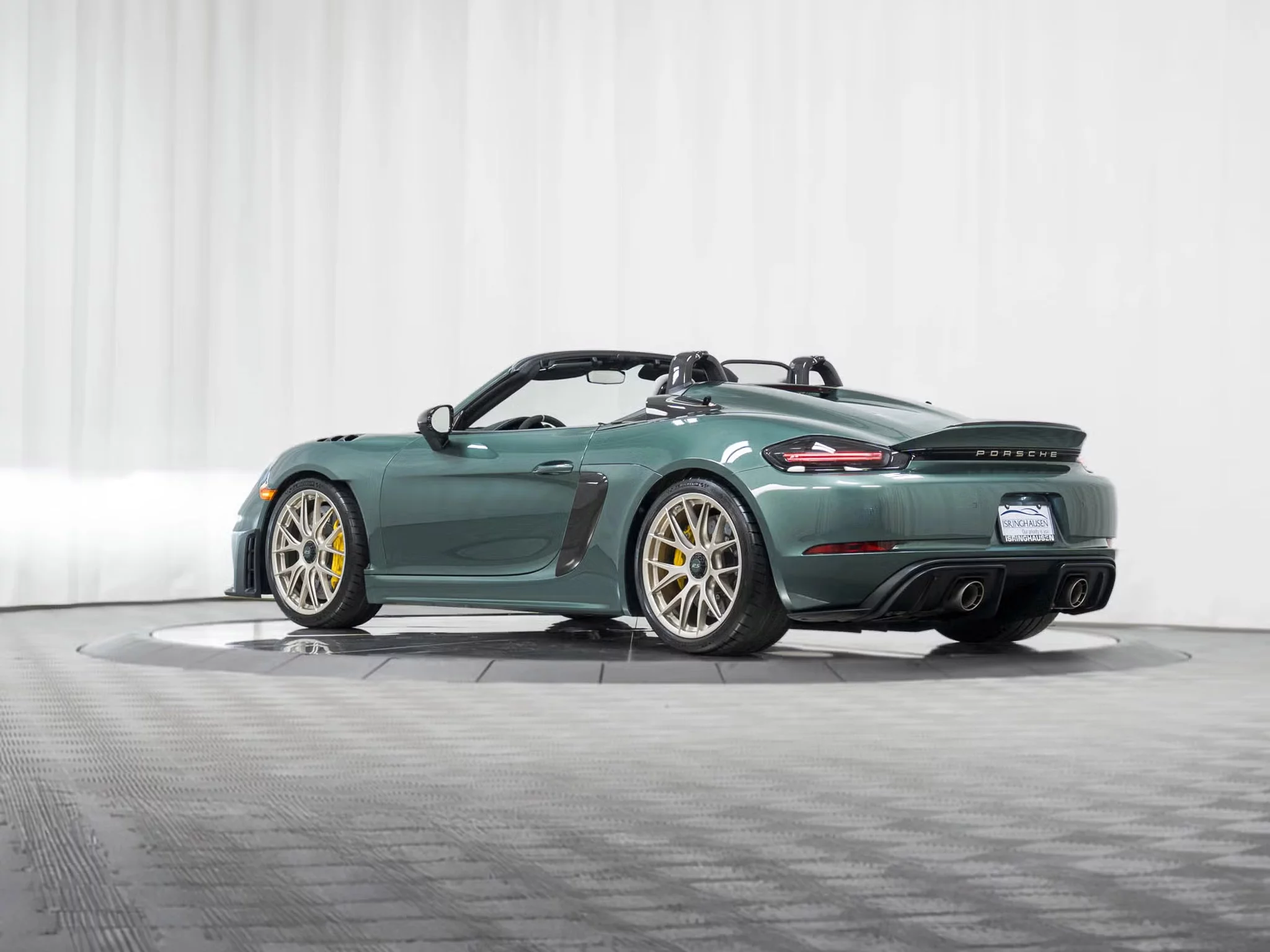 Malachite Green Metallic Porsche 718 Spyder RS