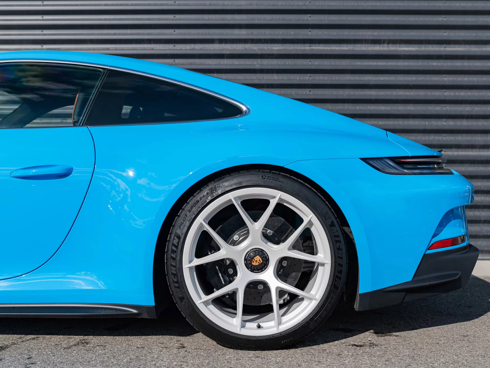 Riviera Blue Porsche 911 S/T