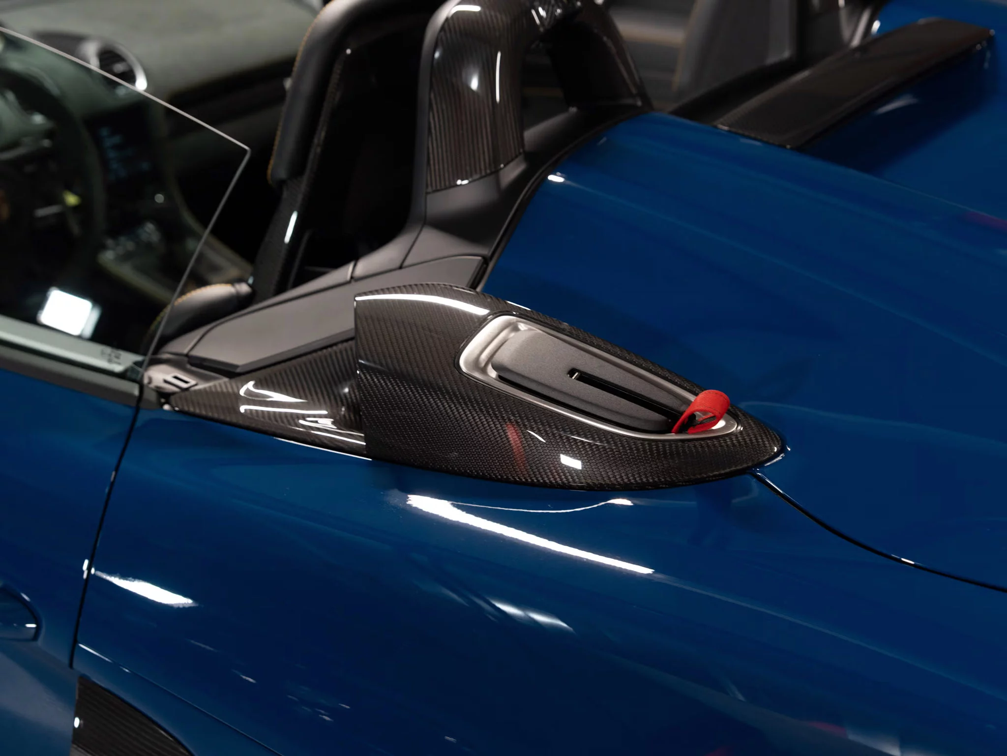 Manaus Blue Porsche 718 Spyder RS