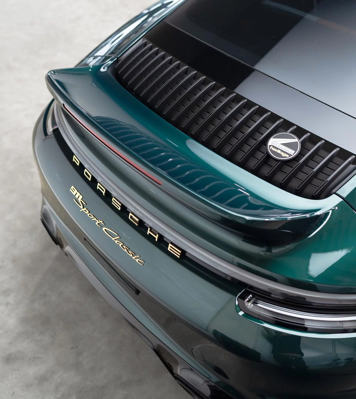 Jet Green Metallic Porsche 911 Sport Classic
