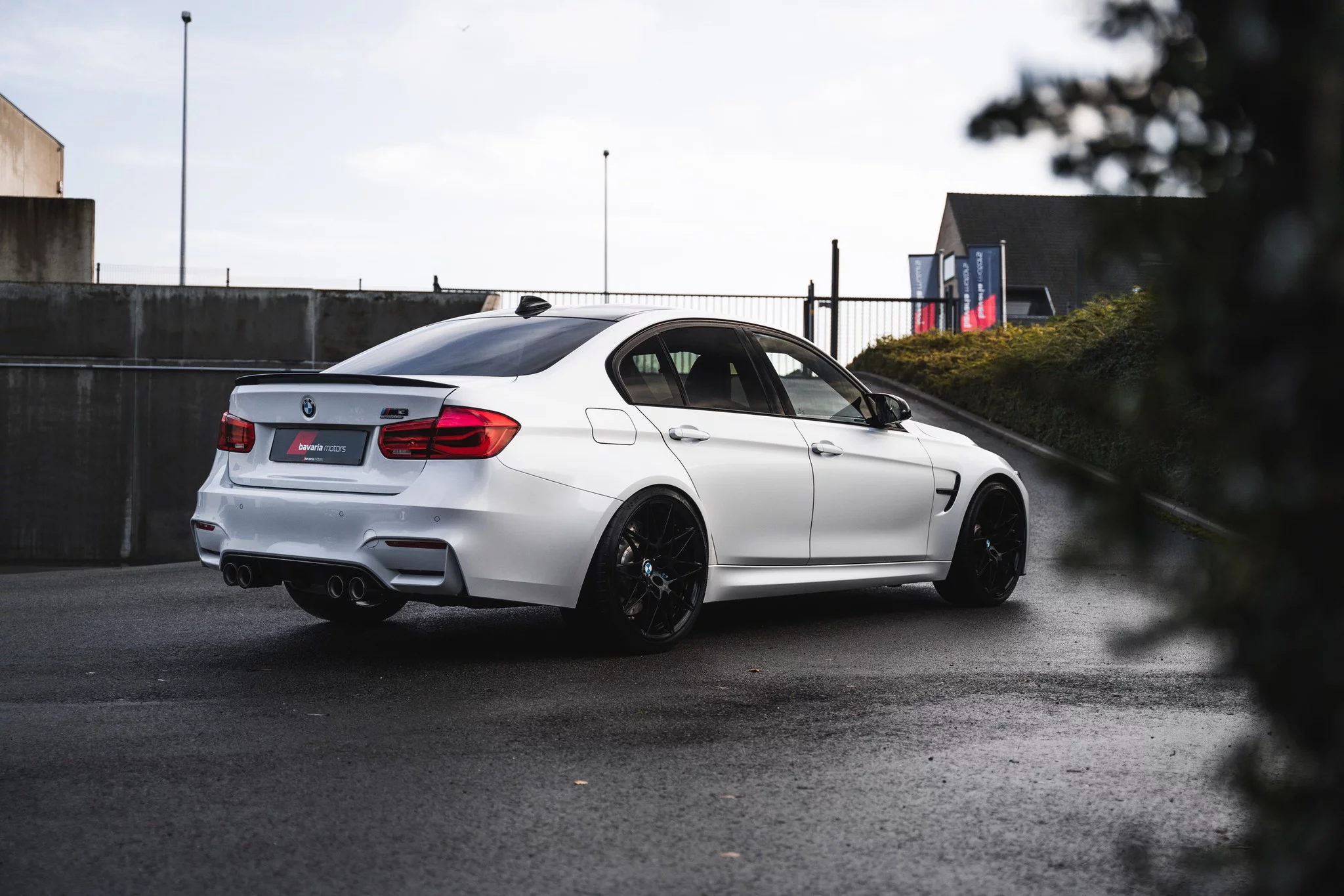 Mineral White BMW M3