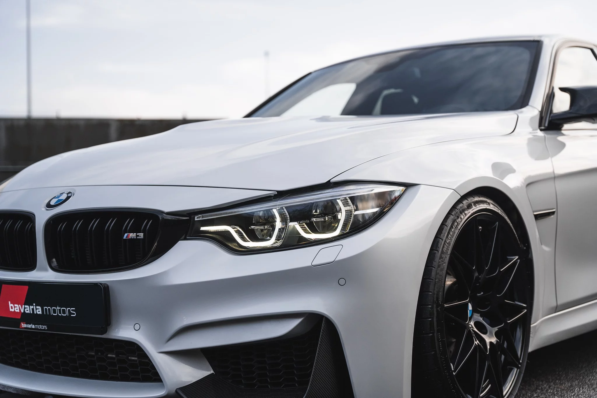 Mineral White BMW M3