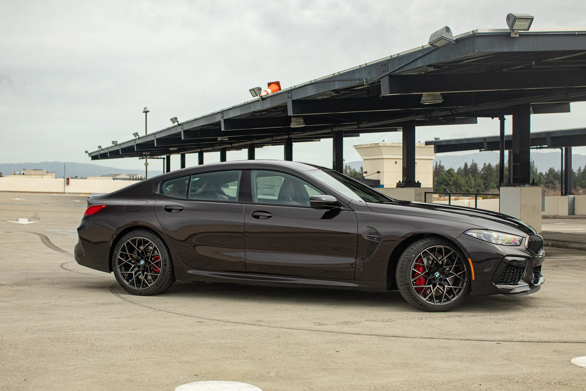 Nero Fuoco BMW M8