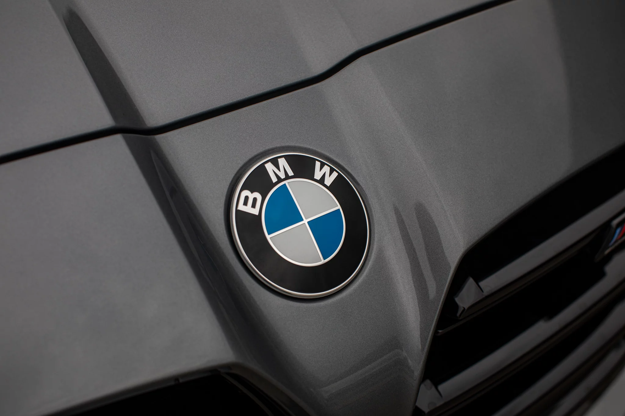 Skyscraper Grey BMW M4