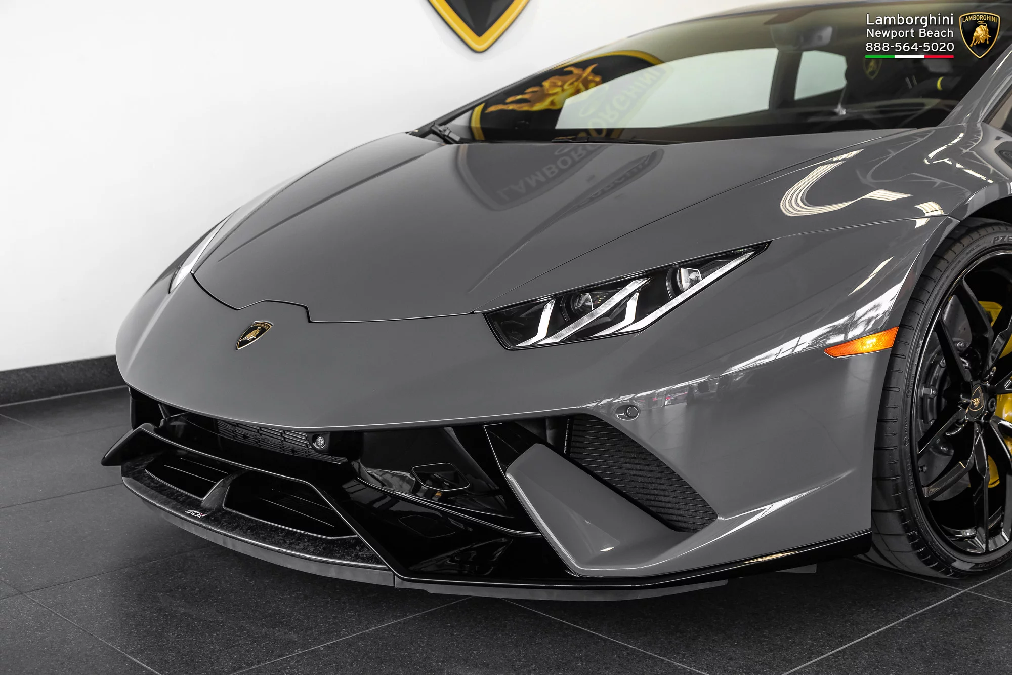 Grigio Telesto Lamborghini Huracán