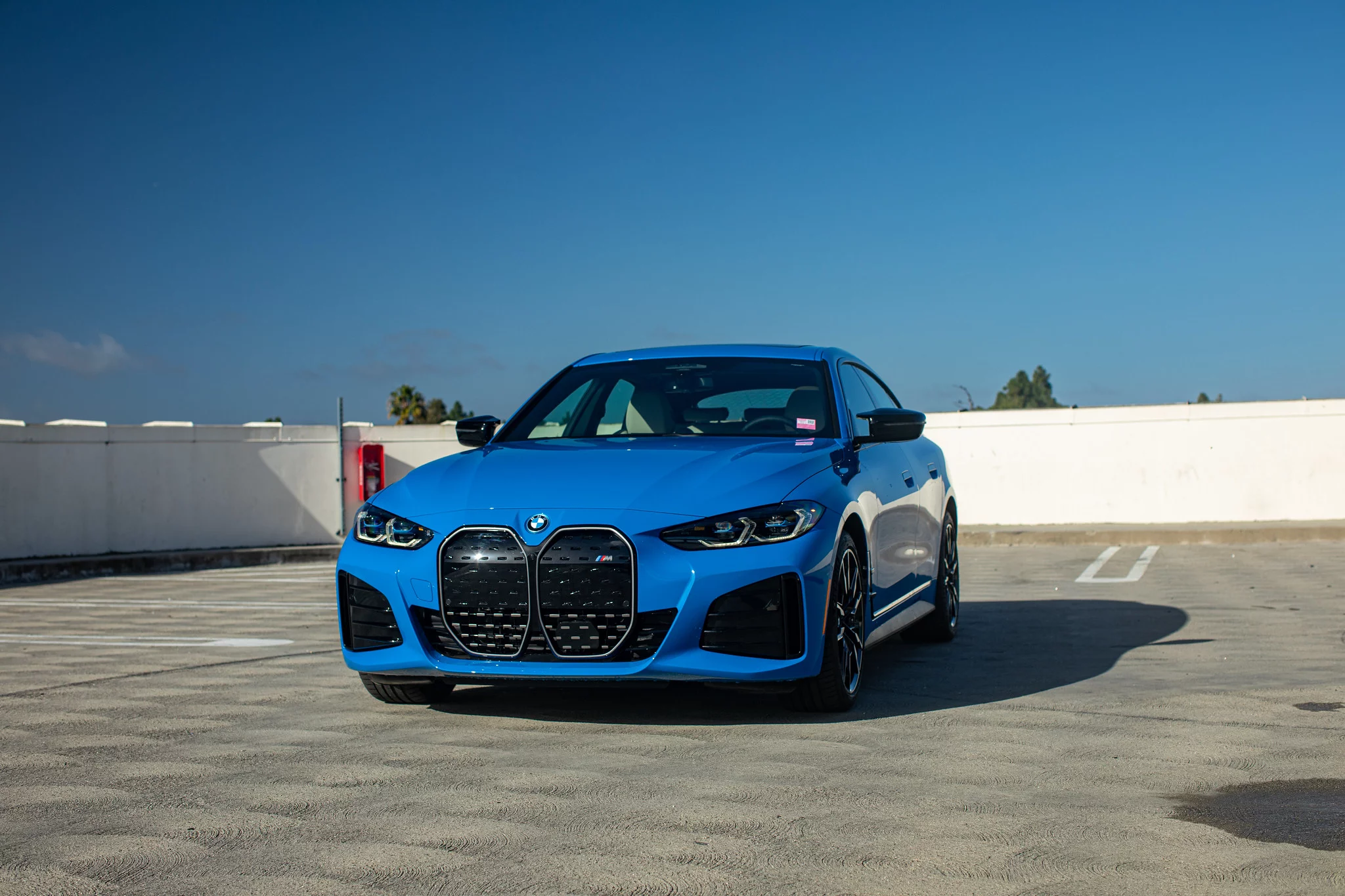 Voodoo Blue BMW i4