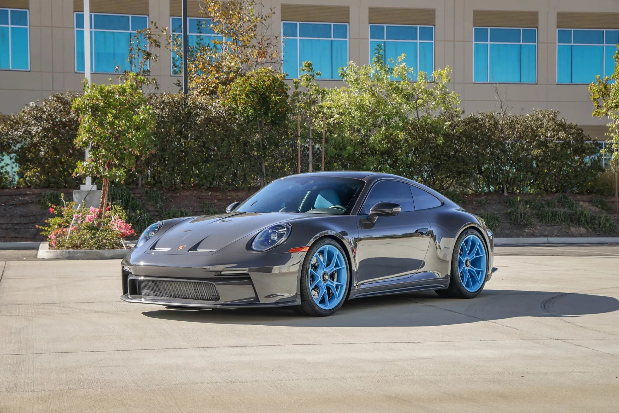 Grey Black Porsche 911 GT3