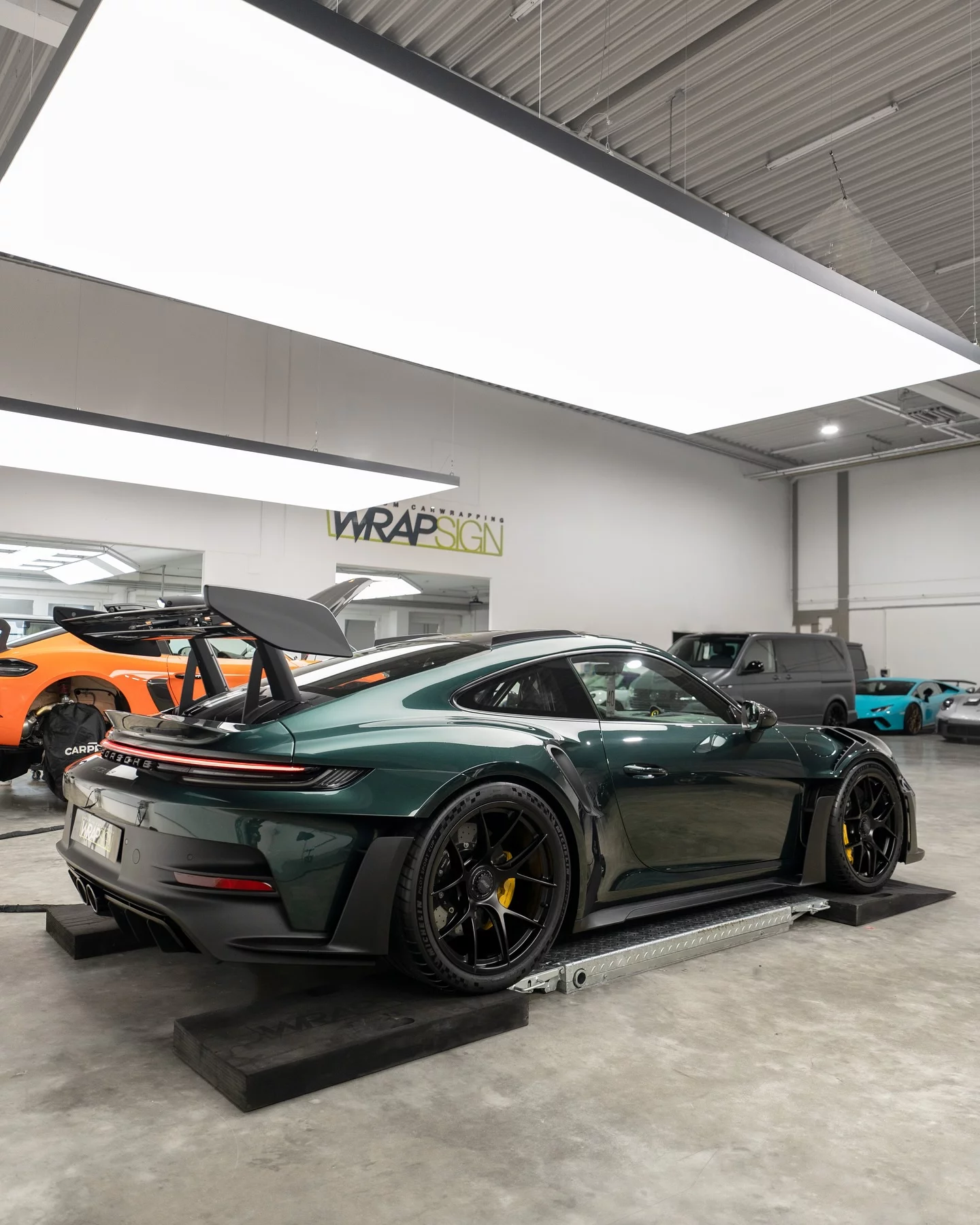Forest Green Metallic Porsche 911 GT3 RS