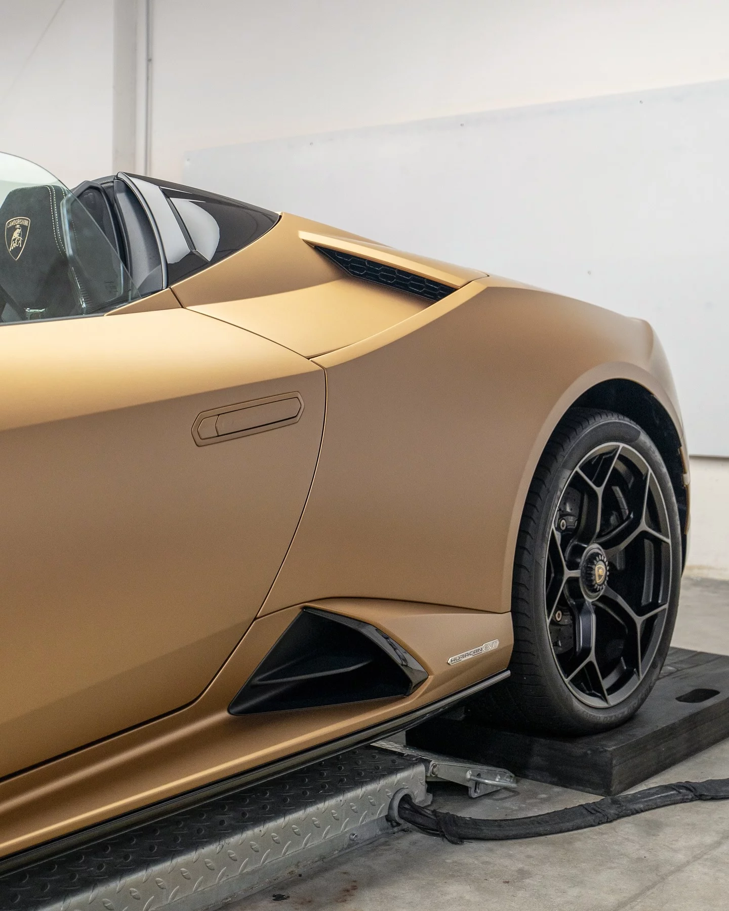 Bronzo Zenas Lamborghini Huracán