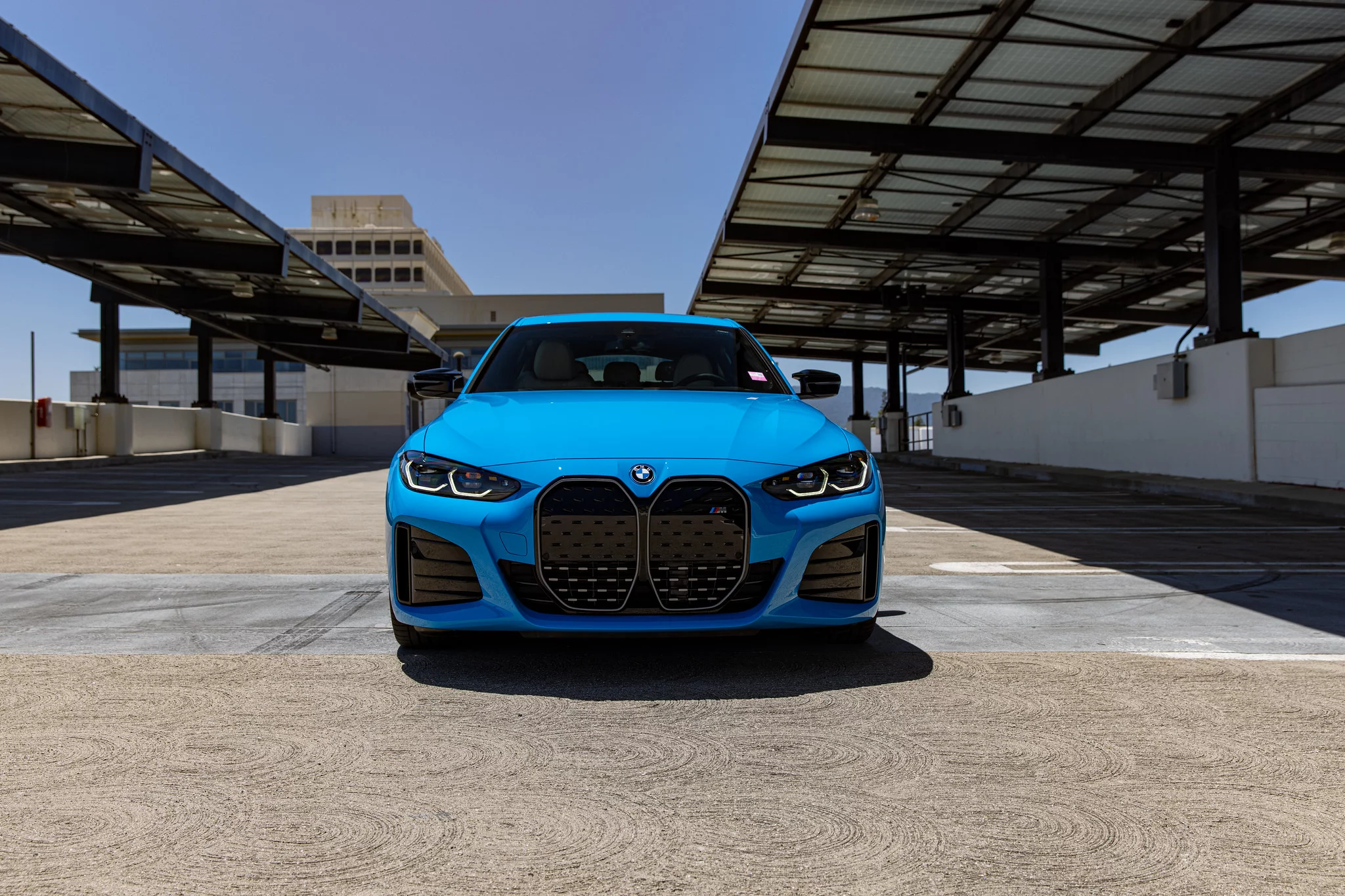 Daytona Beach Blue BMW i4