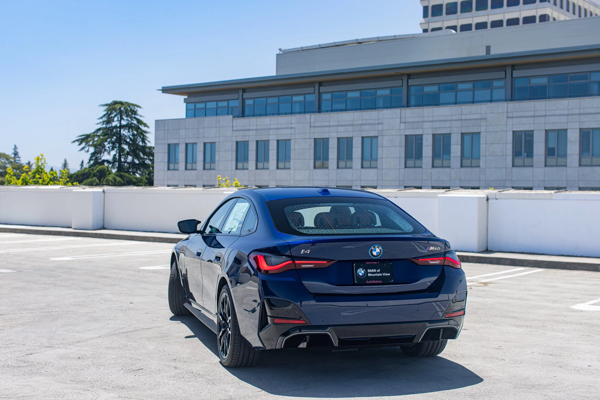 Mauritius Blue BMW i4