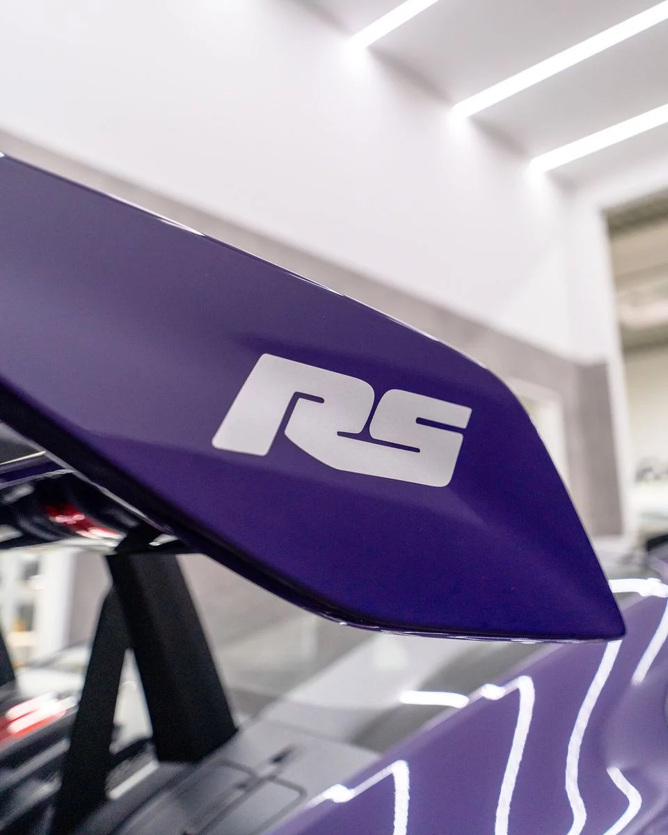 Ultraviolet Porsche 911 GT3 RS