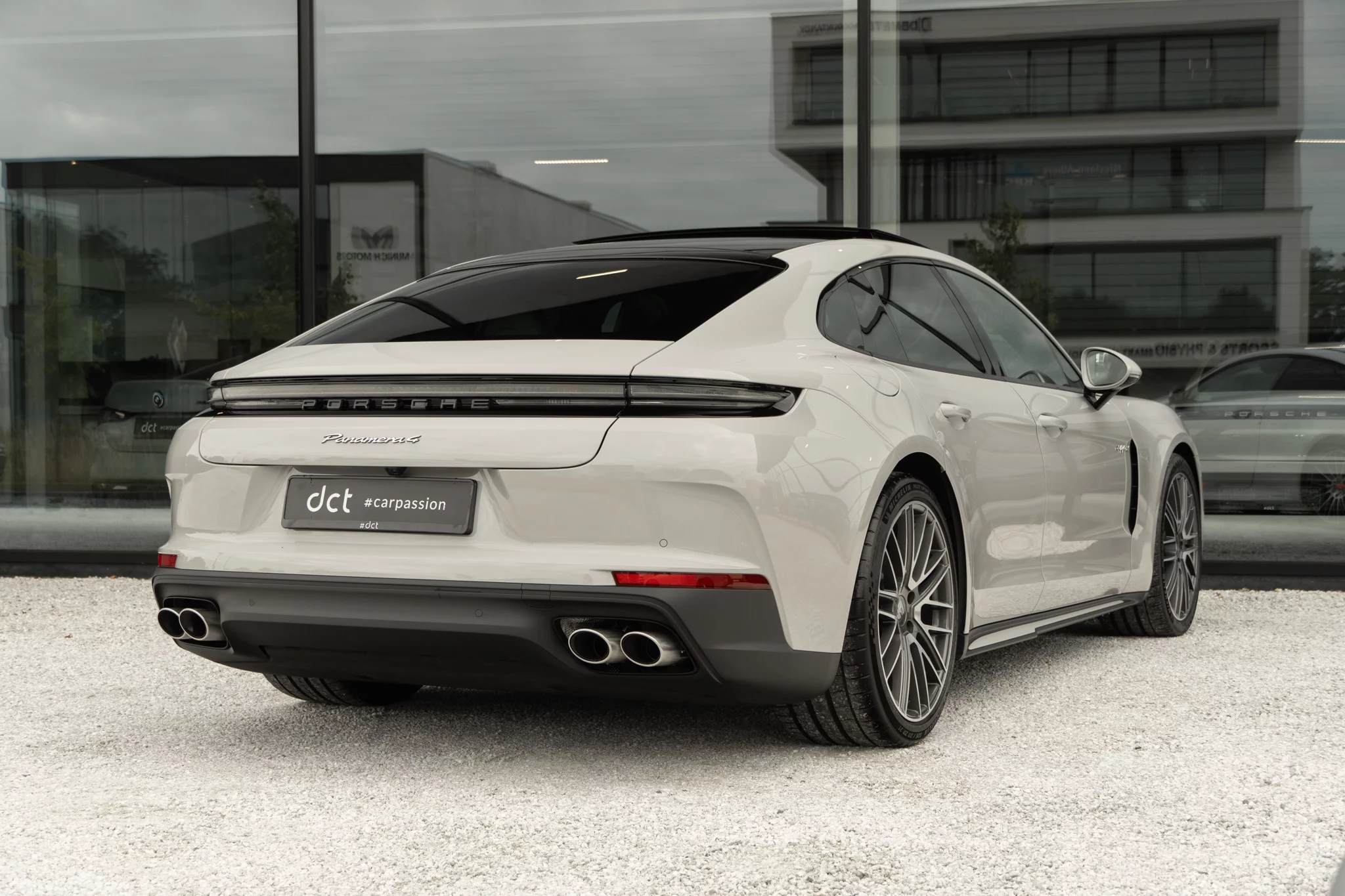 Crayon Porsche Panamera
