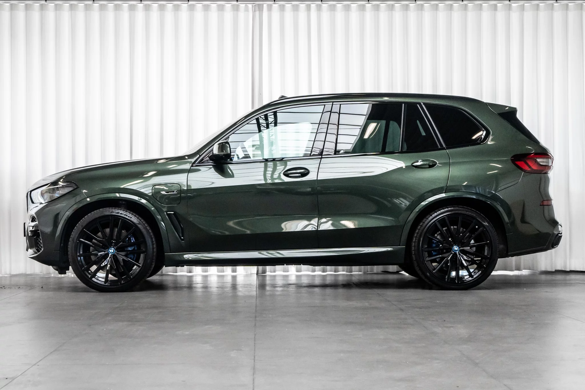 Malachite Green II BMW X5