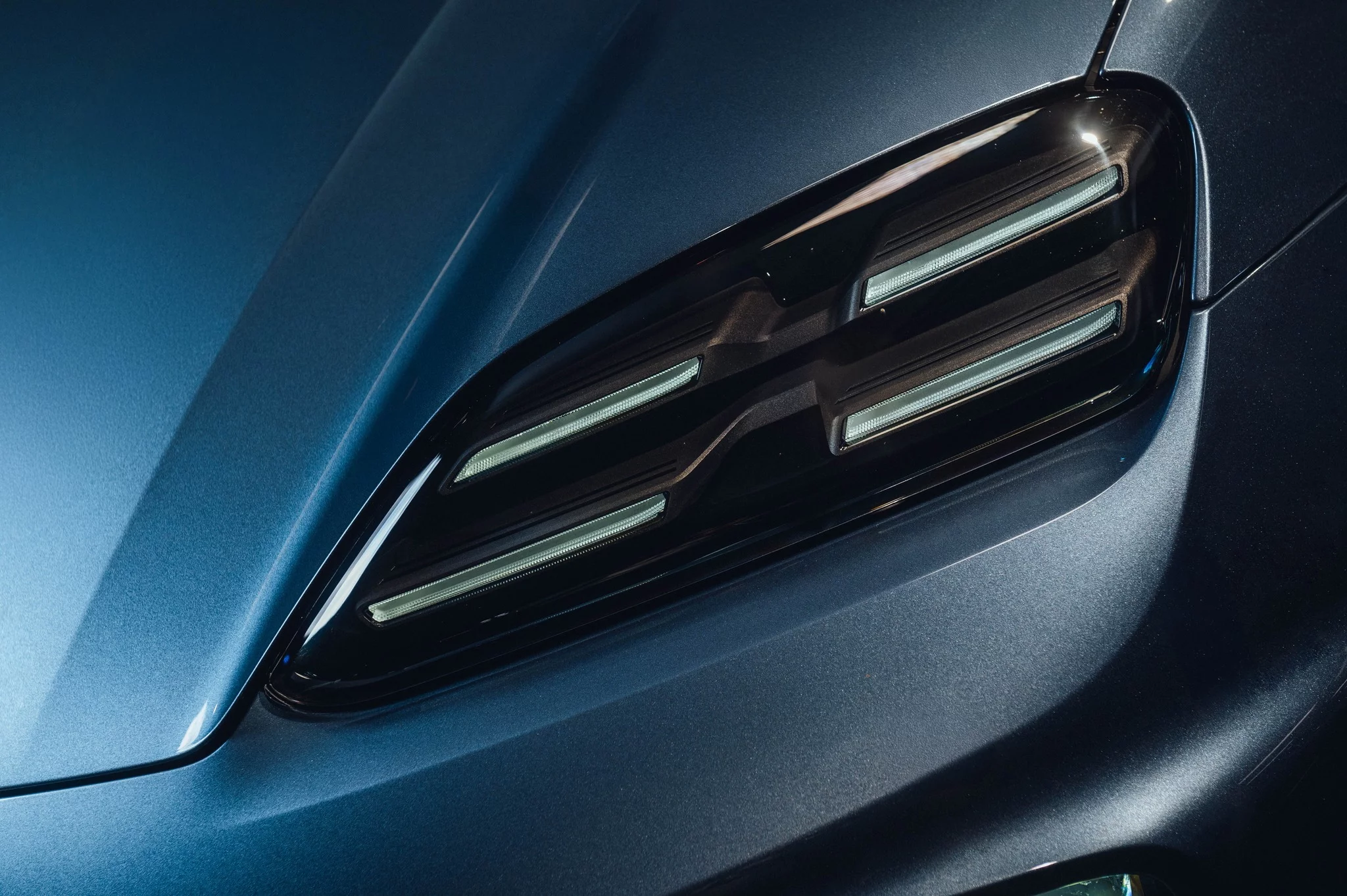 Yachting Blue Metallic Porsche Macan Electric