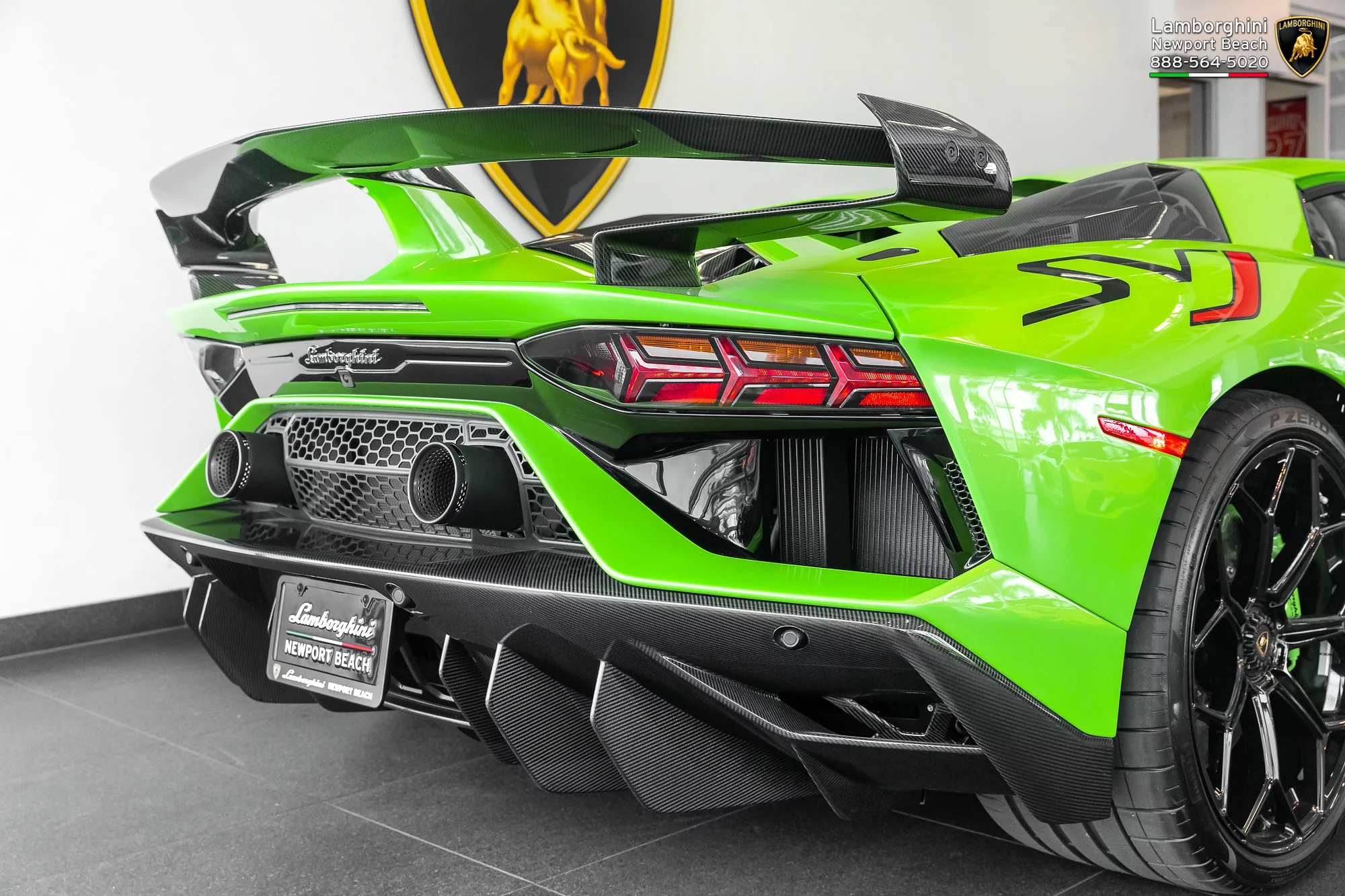 Verde Ithaca Lamborghini Aventador